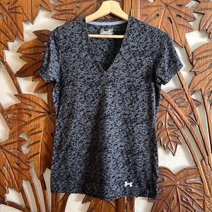 Under armor, heat gear T-shirt